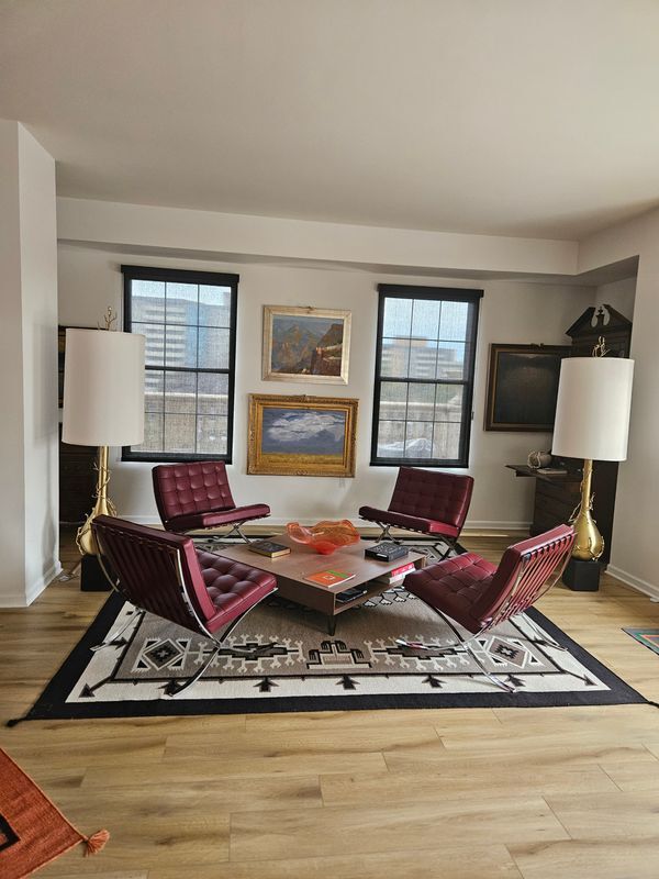 Building Photo - 475 W 12th Ave