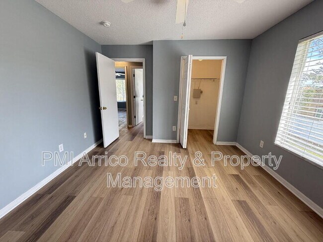 Building Photo - 2201 Fluorshire Dr
