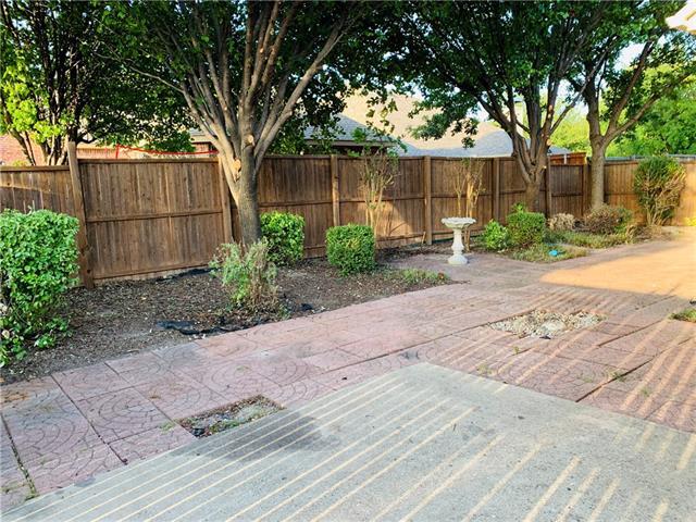 Building Photo - 1505 Somerset Dr