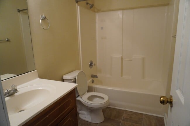Building Photo - Welcome to your new home!
