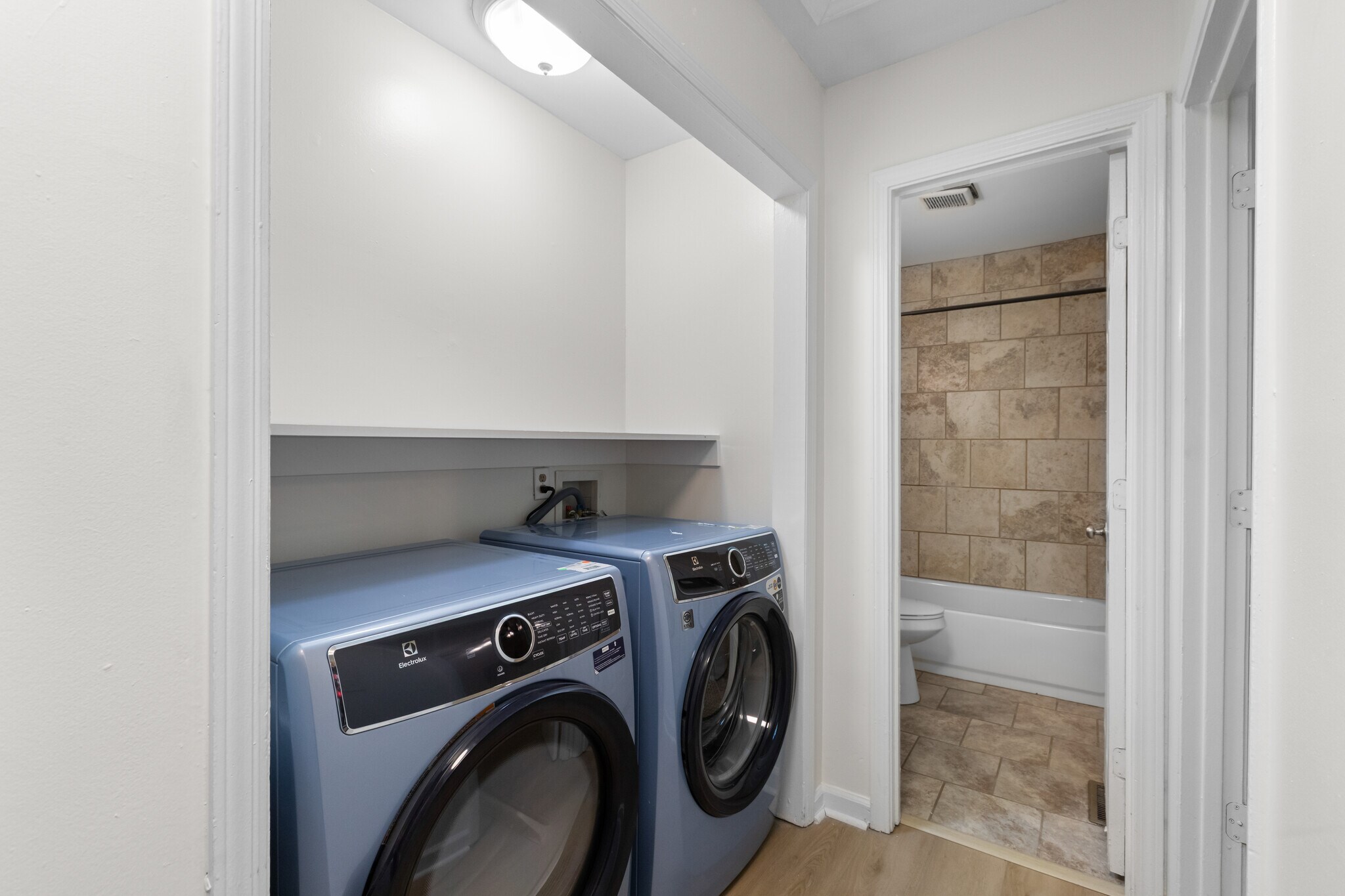 Building Photo - 203 Theodore Rd