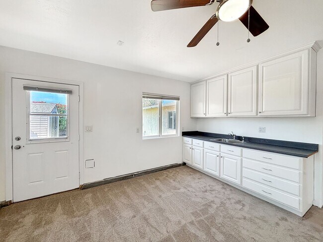 Building Photo - Beautiful 4BD/3BA House in Clairemont W/ A...
