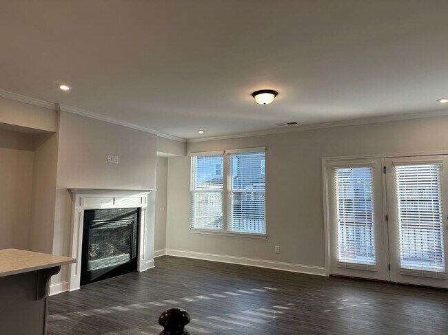 Building Photo - 410 Herring Dr