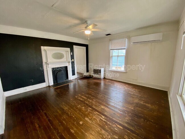 Building Photo - 800 Pierce St