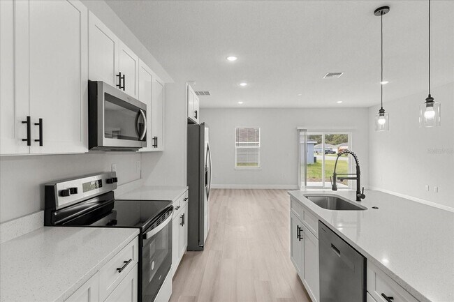 Building Photo - 4016 SW 151st St