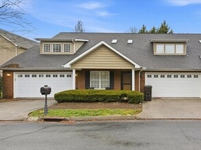 Building Photo - 10959 Woodford Bend Way