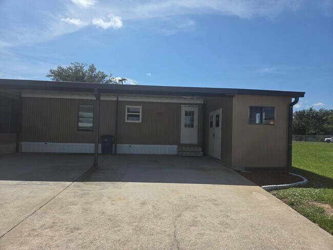 Building Photo - 4139 Topaz St