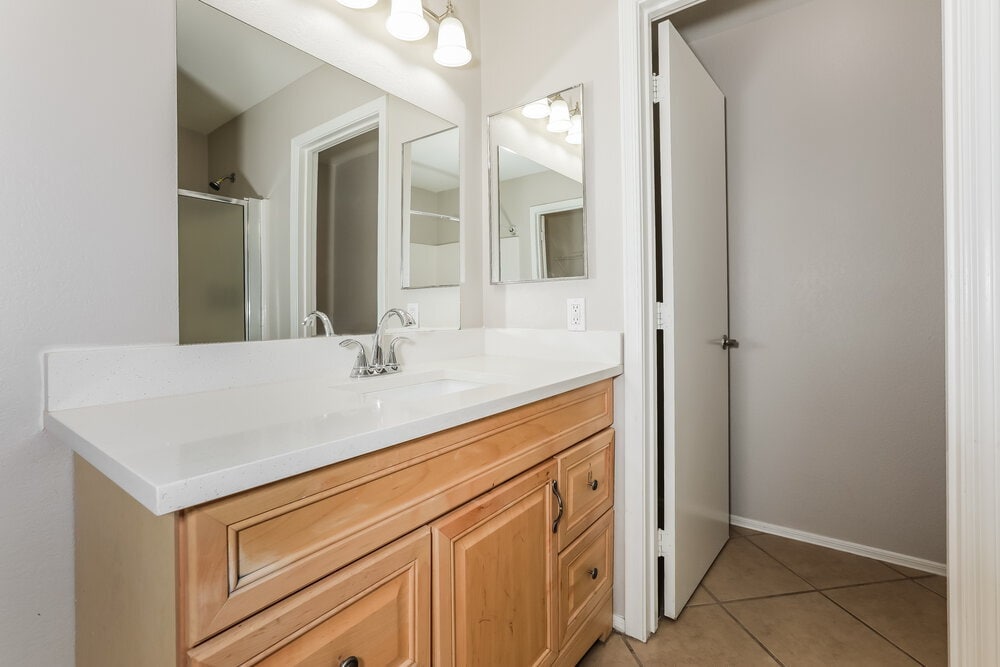 Building Photo - 1071 E Desert Moon Trail