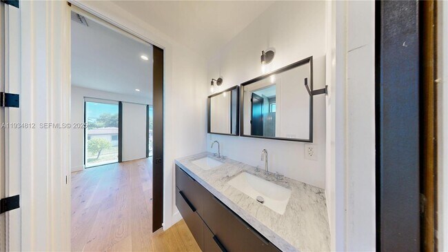 Building Photo - 353 NW 50th St