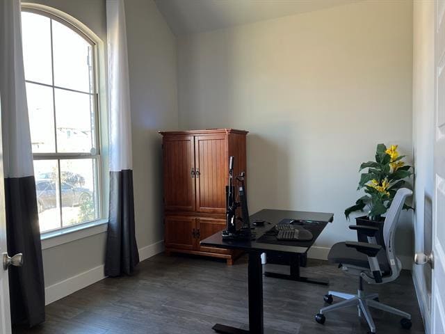 Building Photo - 1416 Saddle Ridge Dr