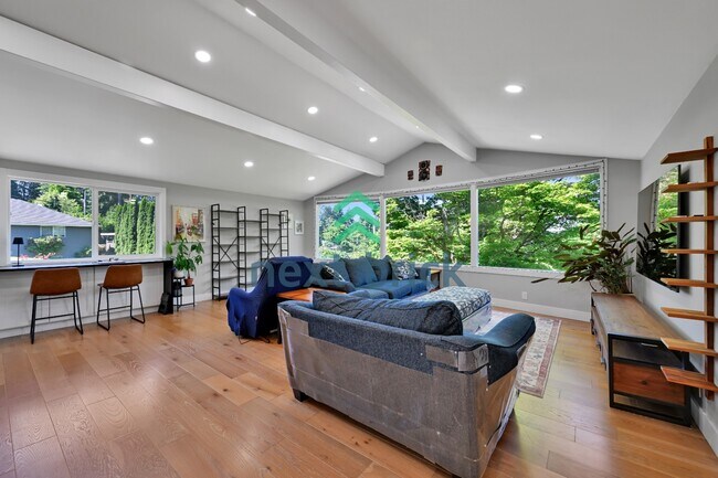 Building Photo - "Spacious 4-Bedroom Retreat with 3 Baths in the Heart of Kirkland – 2,480 Sq. Ft. of Pure Comfort!"
