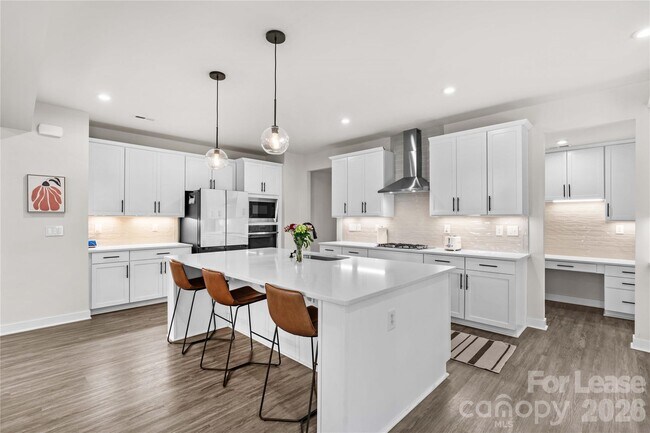 Building Photo - 14321 Sunnyhill Grove Rd