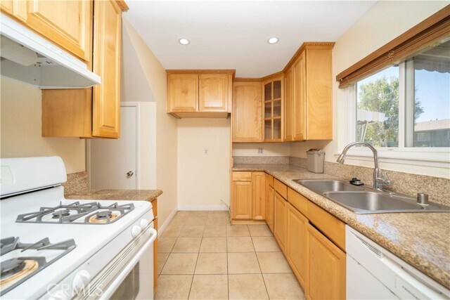 Building Photo - 4938 Argyle Dr
