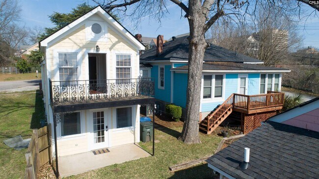 Building Photo - 728 Blanding St