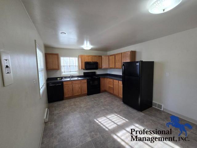 Building Photo - 2 bedroom in Billings MT 59101