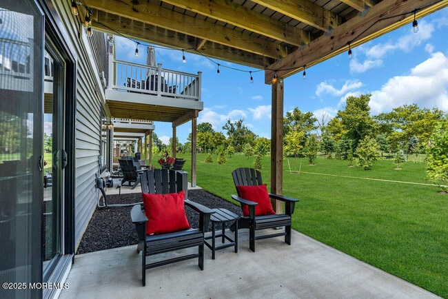 Building Photo - 63 Bataan Ave