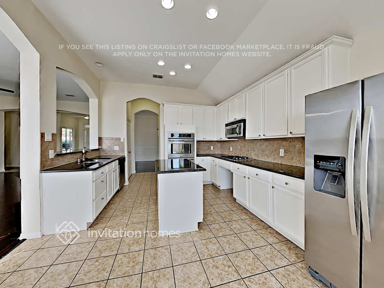 Building Photo - 3724 Queenswood Ct