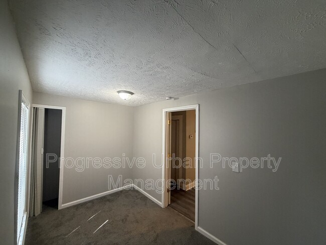 Building Photo - 4655 Osborn Rd