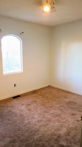 Building Photo - 405 Toney Rd