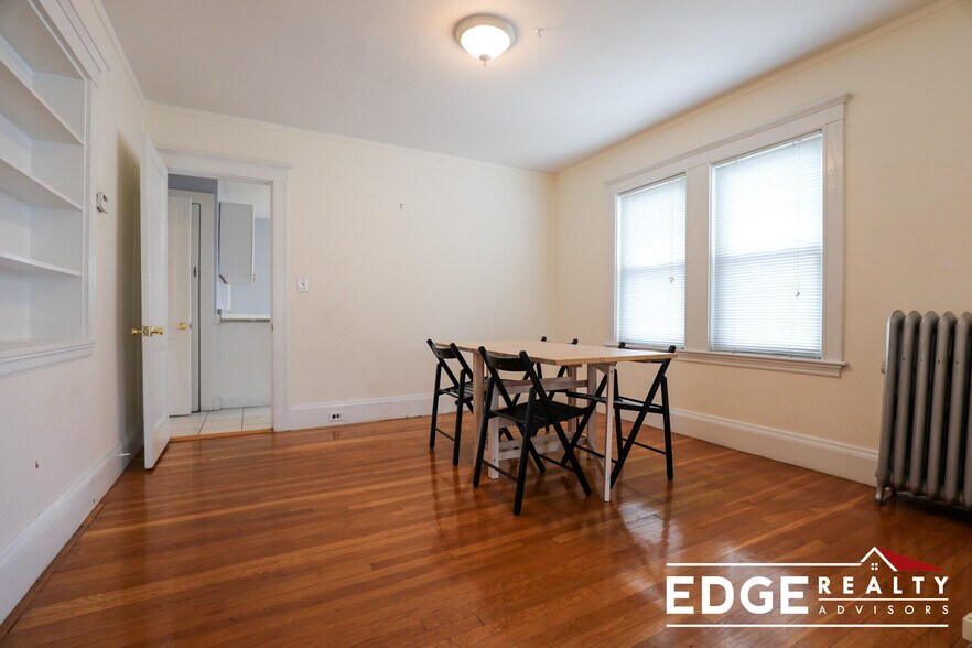 Building Photo - 31 Benjamin Rd