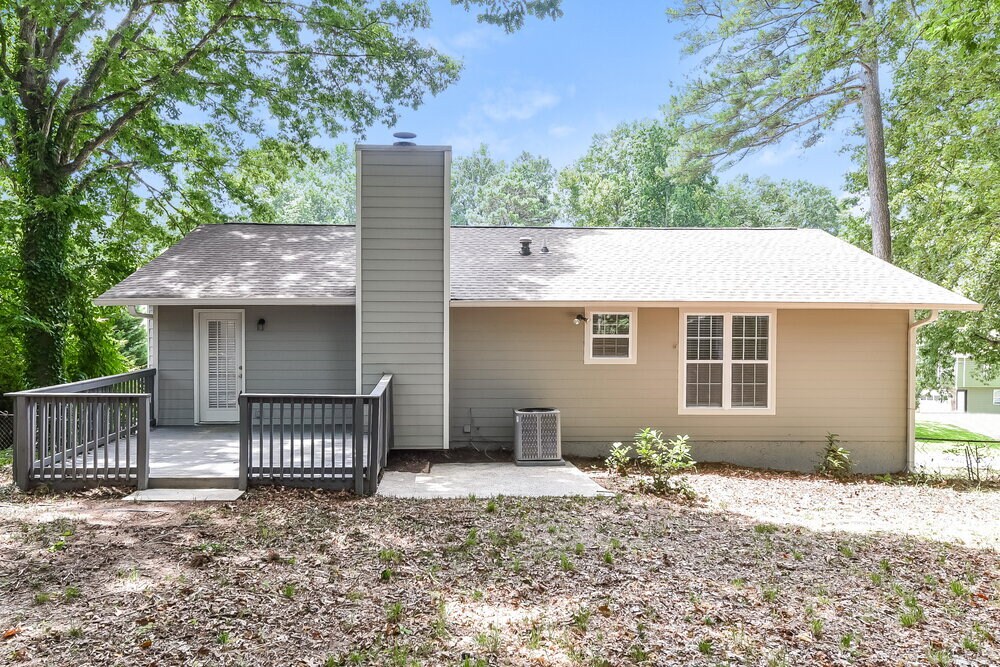 Building Photo - 2145 Atkinson Ln