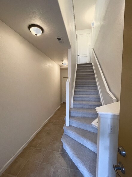 Building Photo - 8649 Gold Peak Dr