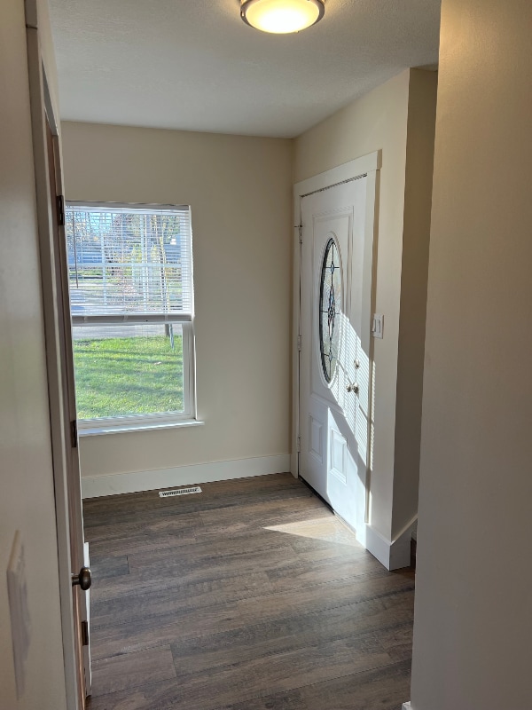 Building Photo - 1104 S State St