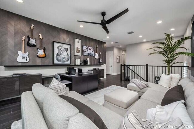 Building Photo - 17166 Ludovica Ln