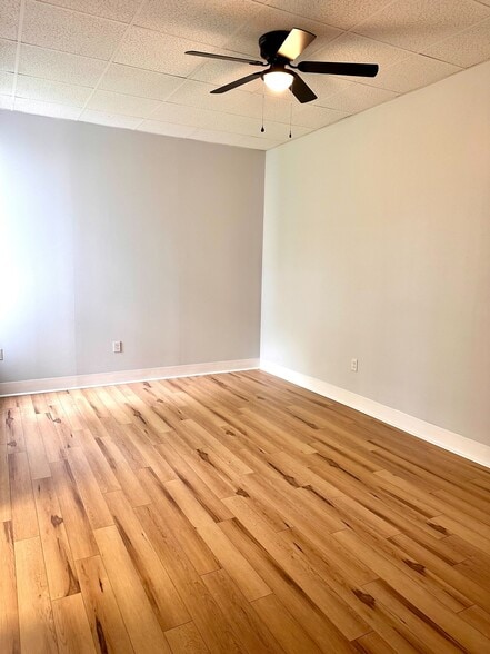 Building Photo - 310 Union St