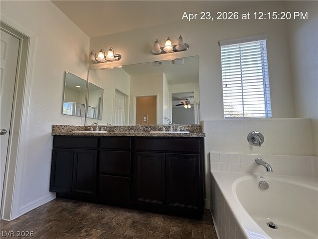 Building Photo - 11346 Bedford Commons Dr