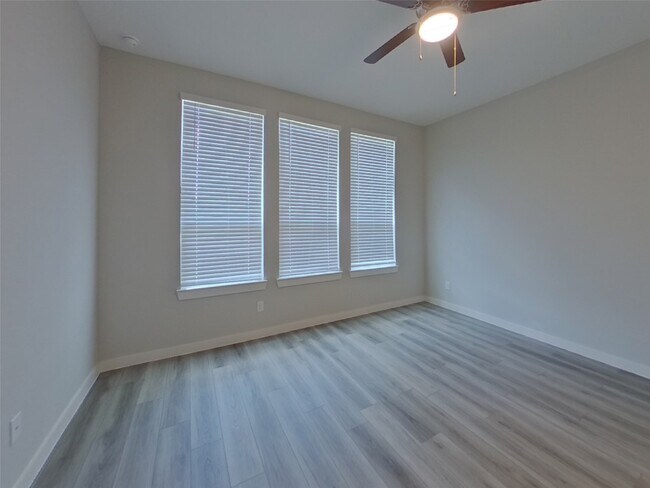 Building Photo - 2319 Cohorn Trl