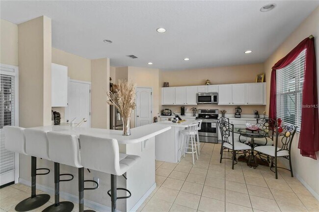 Building Photo - 913 Dorset Pl
