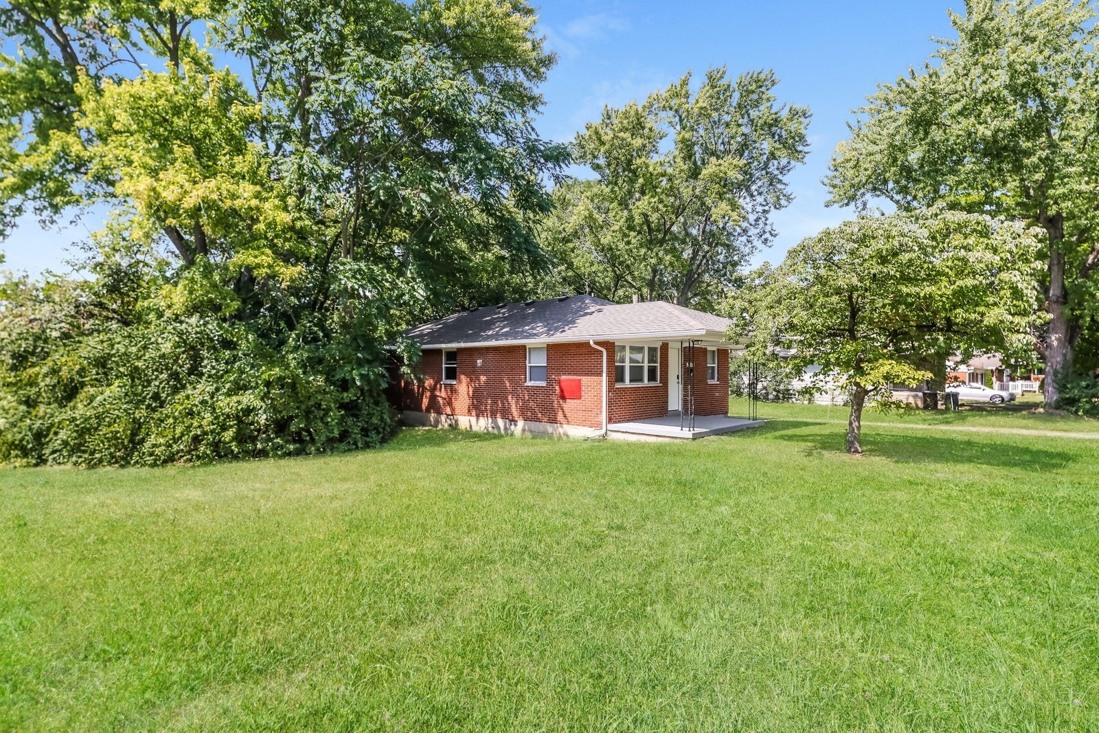 Building Photo - 2403 Falmouth Ave