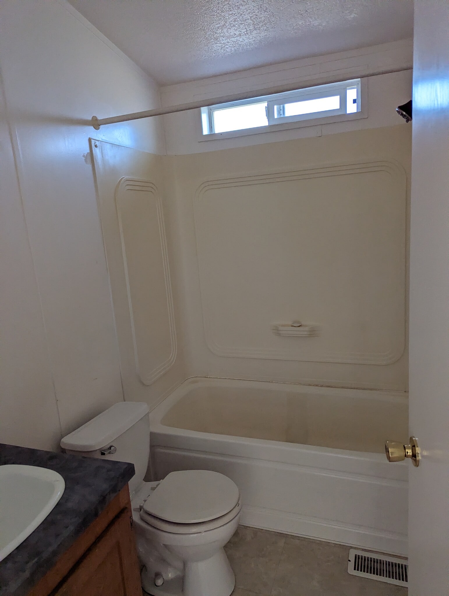 Building Photo - 2390 Poole Way