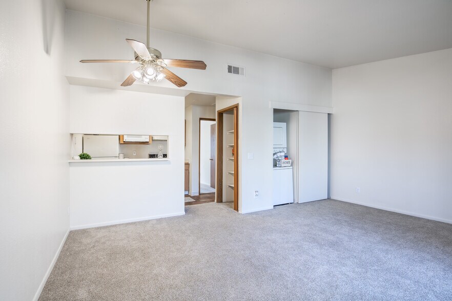 College Glen Apartments 5415 College Oak Dr Sacramento CA 95841