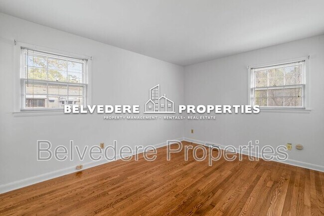 Building Photo - 4017 Wexford Dr