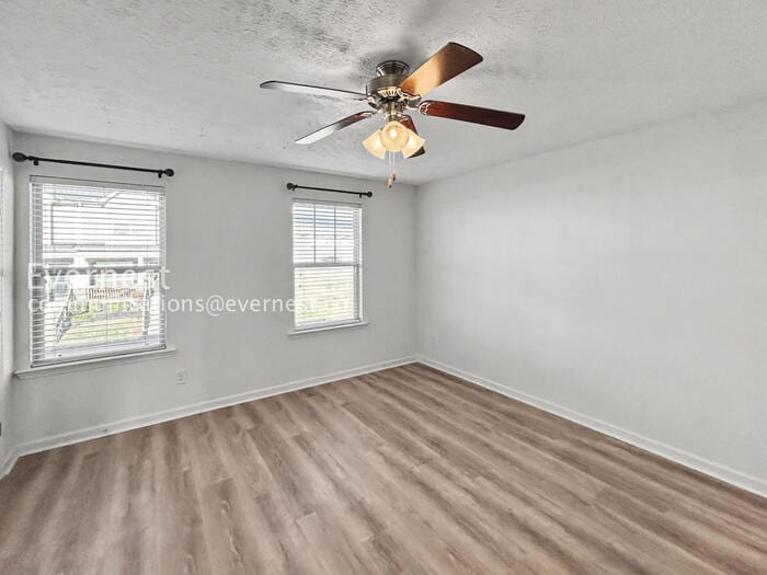 Building Photo - 1522 Sprucedale Dr