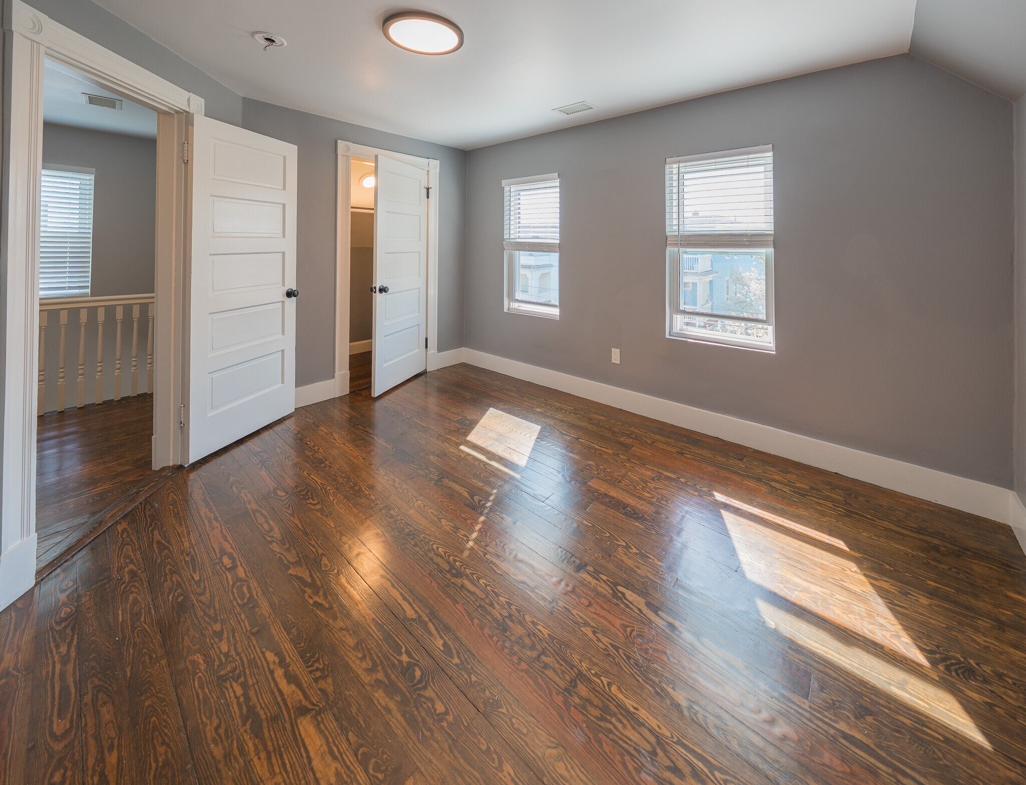Building Photo - 42 Vernal St