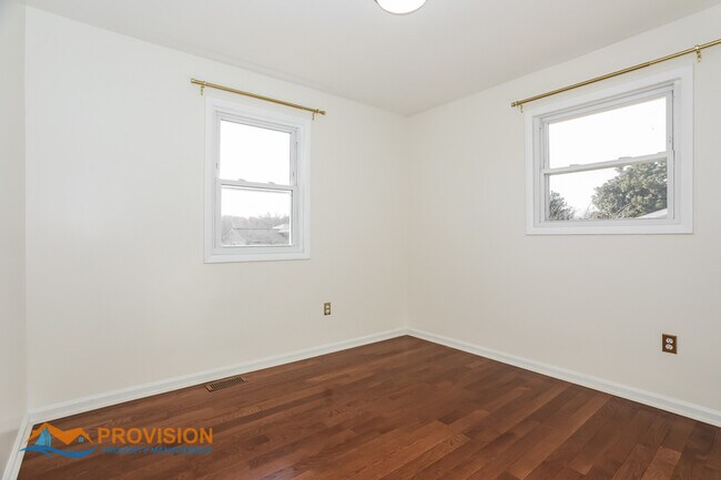 Building Photo - 3025 Rock Dr