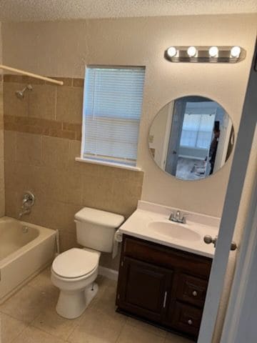 Building Photo - 6919 Biscayne Dr