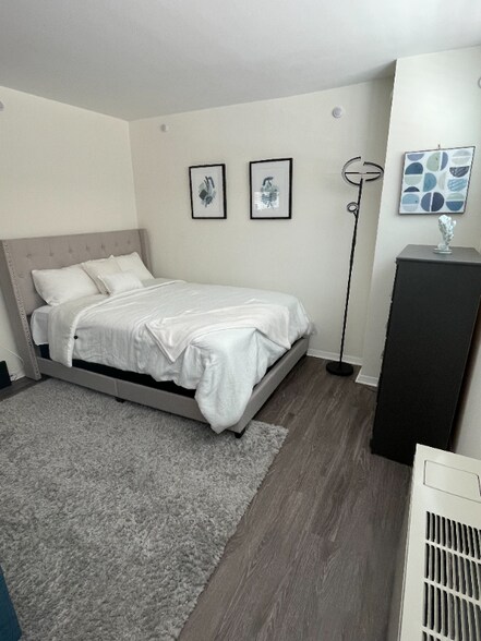 Building Photo - 2030 F St NW