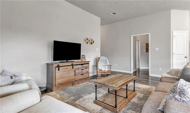 Building Photo - 3863 Still Creek Loop