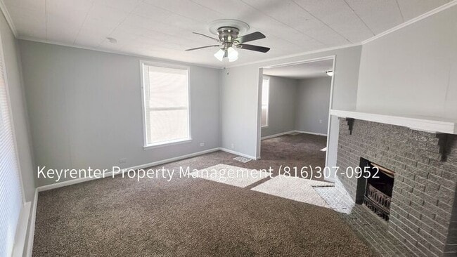 Building Photo - 142 N Bellaire Ave