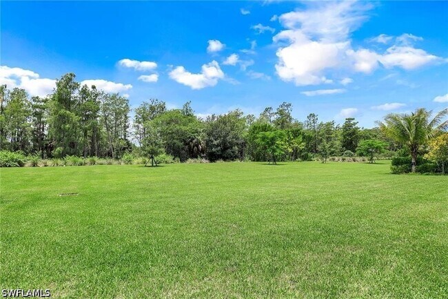 Building Photo - 16889 Fairgrove Way
