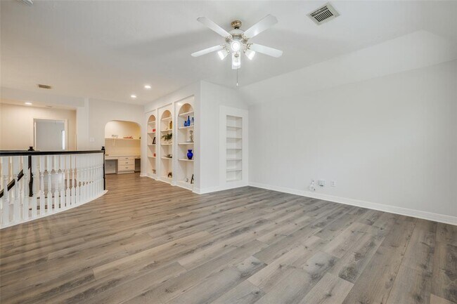 Building Photo - 5706 Cielio Bay Ct