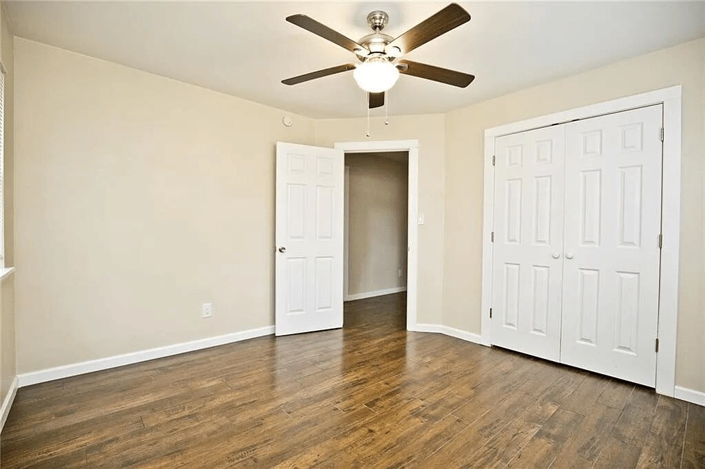 Building Photo - 2106 Dogwood Pl