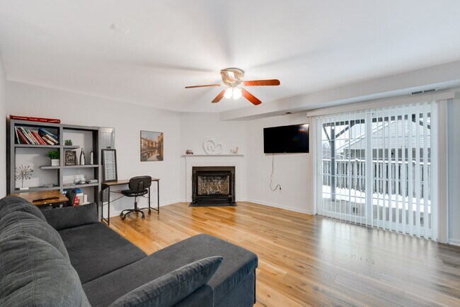 Building Photo - *Fully Furnished Option Available***Nestle...