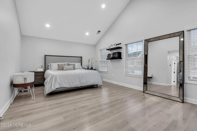 Building Photo - 37 Fells Dr