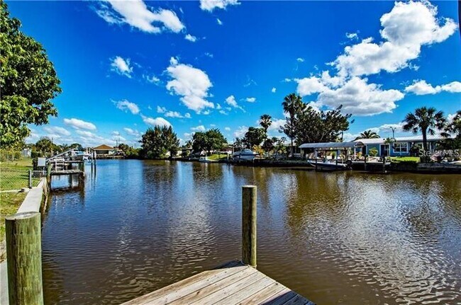 Building Photo - 540 Lindley Terrace