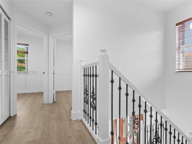 Building Photo - 6201 NW 114th Pl